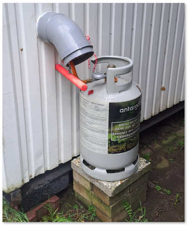 Escher Tek Project 2301 Kitchen Design Grill Gasbottle